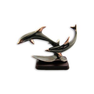 statuetka-delfiny